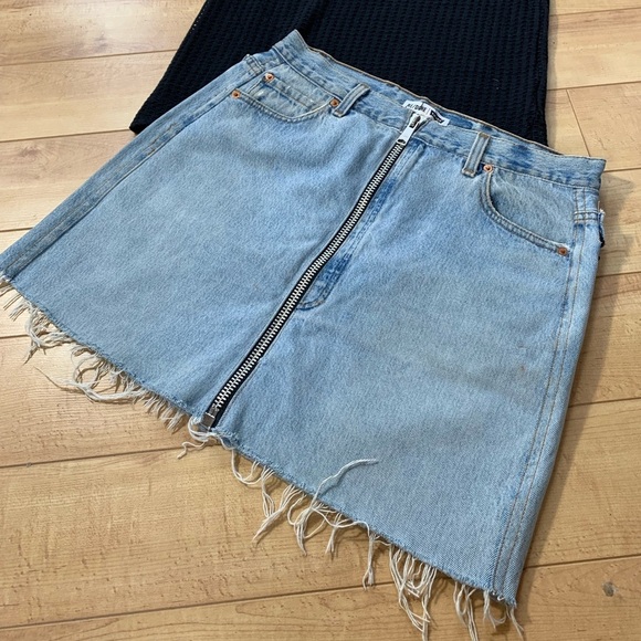 Re/Done Levi’s skirt Size 28 - Picture 5 of 16